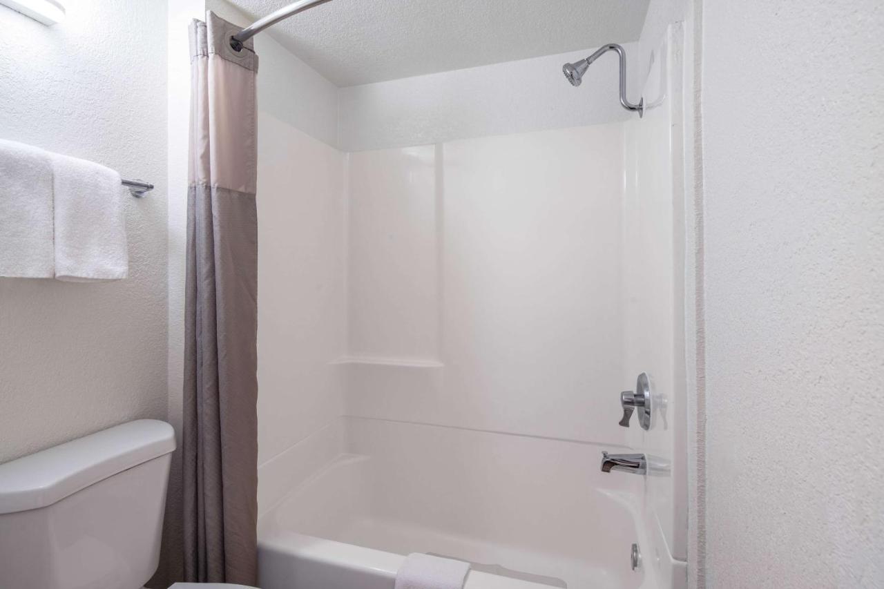 Motel 6-Thousand Oaks, Ca นิวเบอรี พาร์ค ภายนอก รูปภาพ