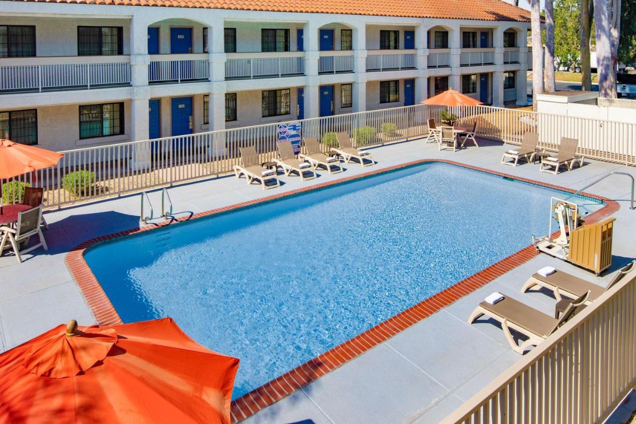 Motel 6-Thousand Oaks, Ca นิวเบอรี พาร์ค ภายนอก รูปภาพ